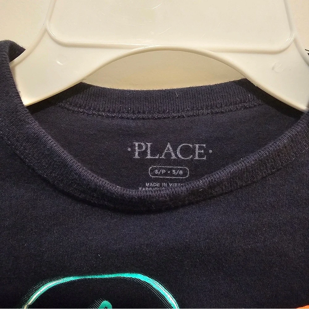 Kid's‎ sz 5/6 Navy Blue Neon Football Graphic Long Sleeve Tee Fall Ball Sporty